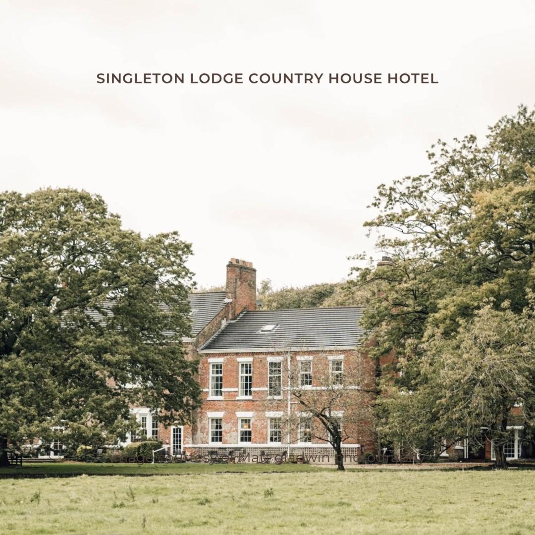 Singleton Lodge Country House Hotel Poulton-le-Fylde Kültér fotó