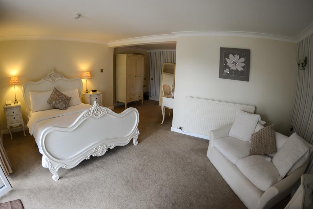 Singleton Lodge Country House Hotel Poulton-le-Fylde Szoba fotó